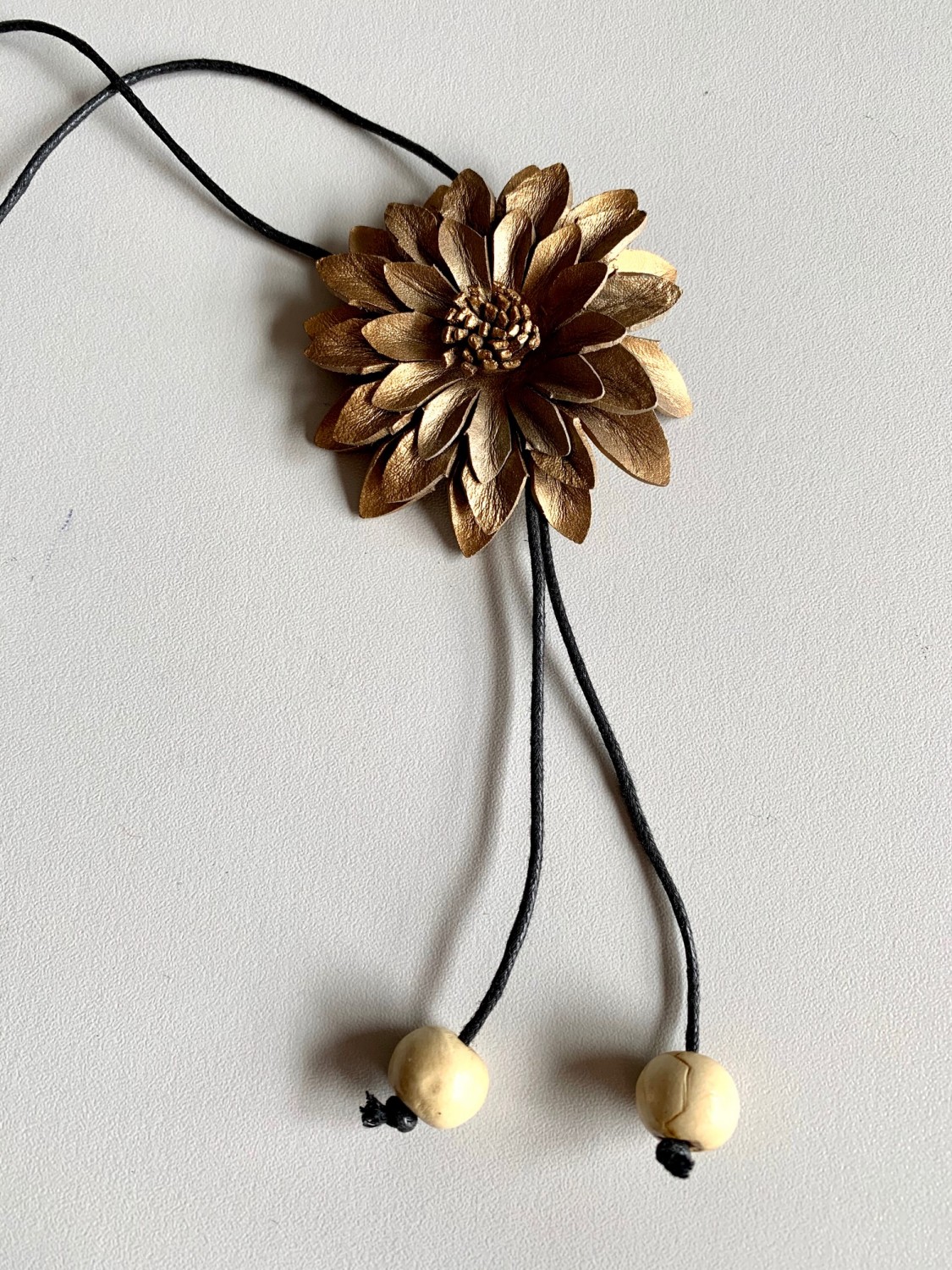 Sieraden set goud oorbellen, ketting, ring - Afbeelding 9