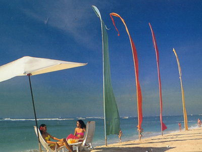 Balinese vlag Umbul Umbul Rood 5 meter - Afbeelding 2