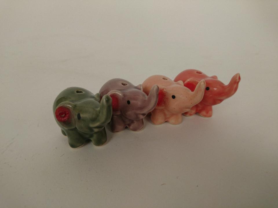 Wierookhouder olifant