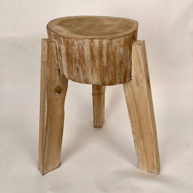 Kruk asem/tamarinde hout  ± 25x40cm whitewash