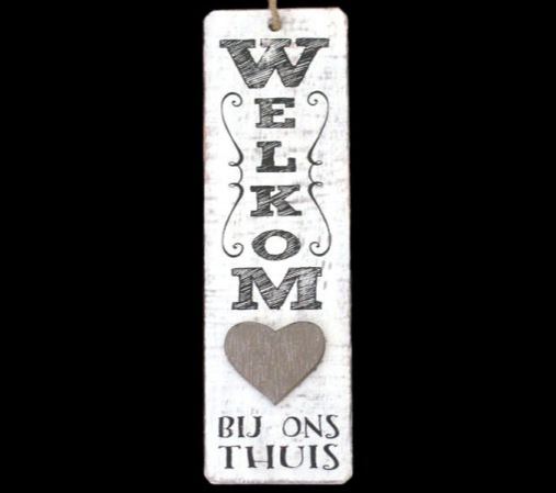 Houten bordje hangend met hart 35x10cm welkom antique white