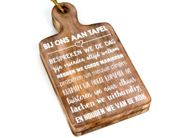 Houten tekstplank 31cm bij ons aan tafel naturel