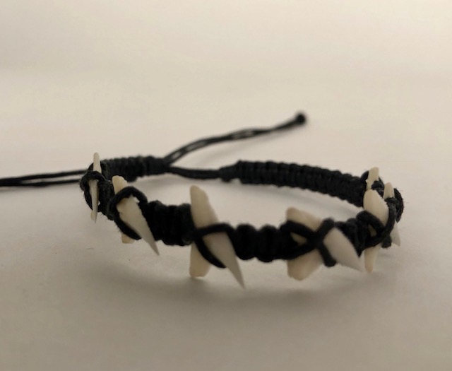 Haaientand armbandje katoenen band - zwart - Afbeelding 2
