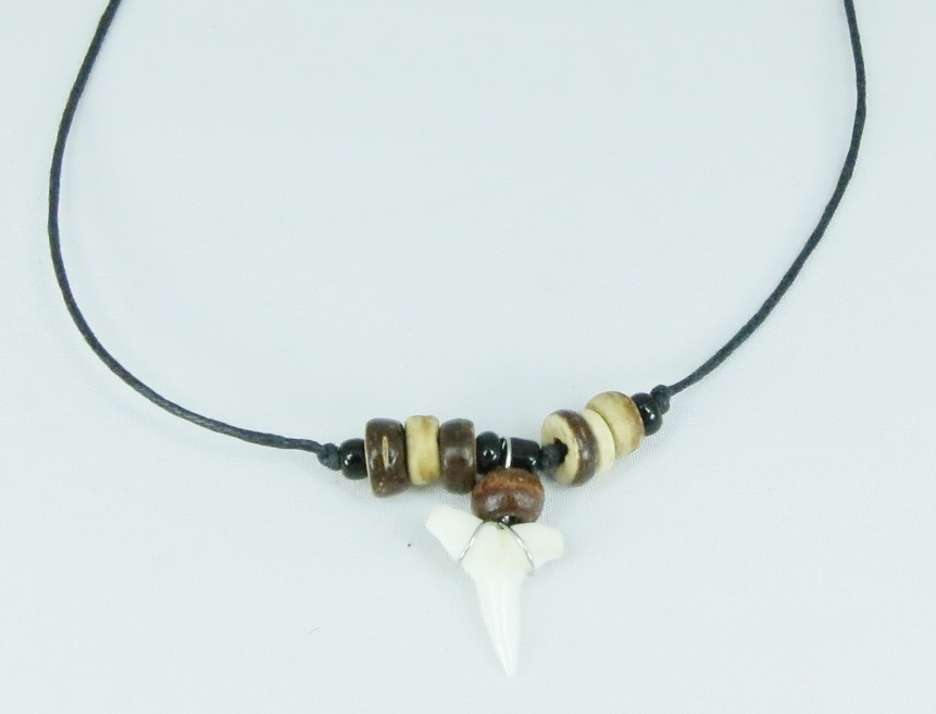 Haaientandketting- bruine kraaltjes HK0055