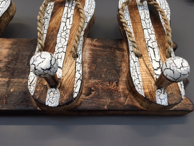 Kapstok 5 bruin-witte slippers - Afbeelding 4