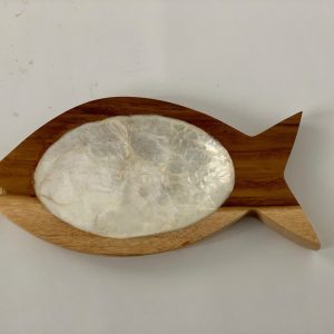 Schaaltje saus vis naturel/wit teakhout/schelp ±10x18cm