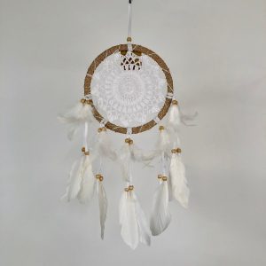 Dromenvanger gehaakt ring met touw ±16cm zonder kleintjes wit