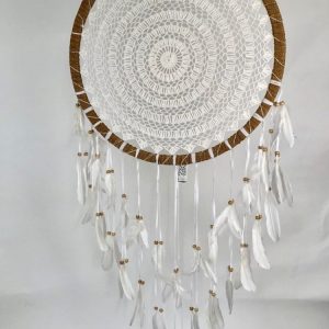 Dromenvanger gehaakt ring met touw ±50cm zonder kleintjes wit