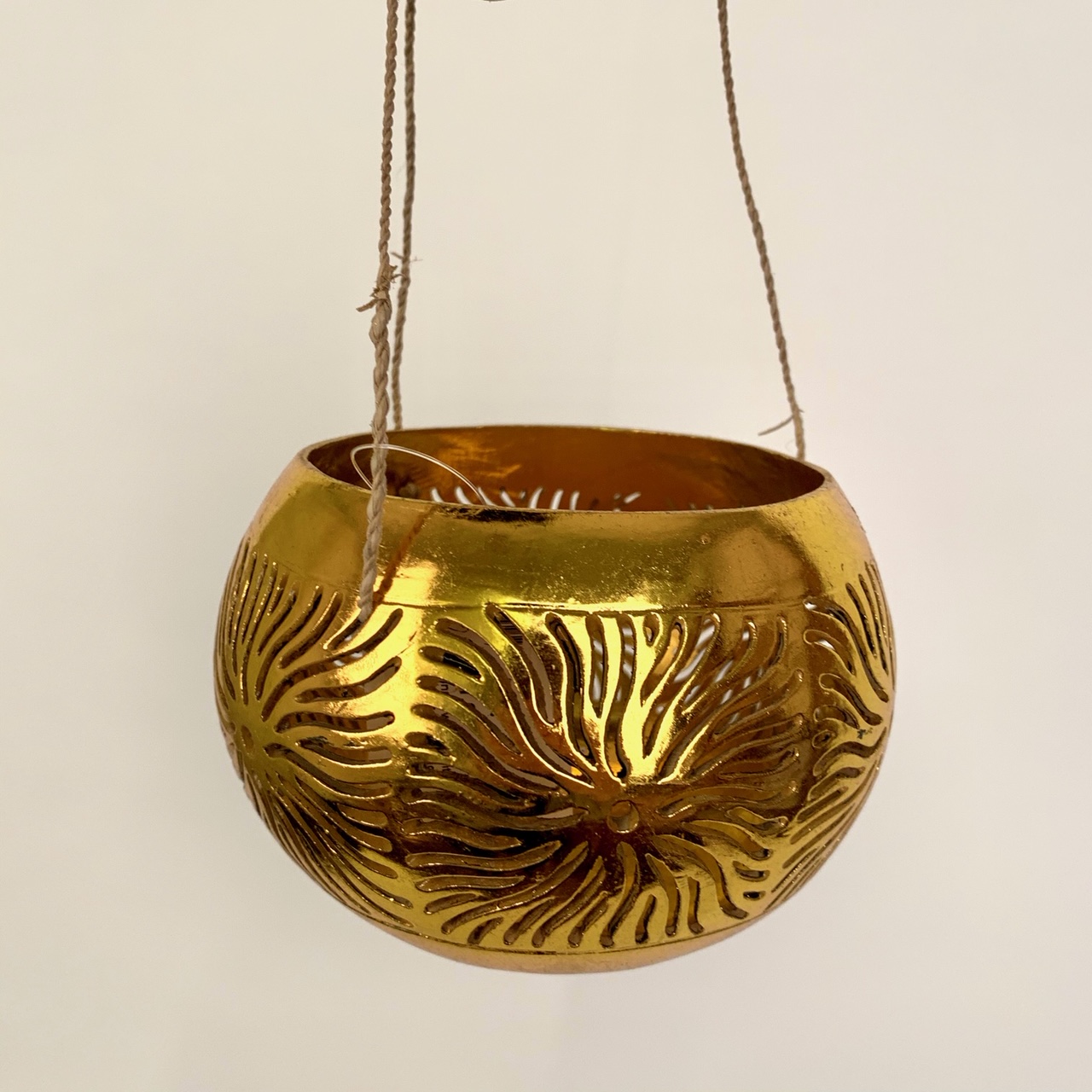 Kokosnoot waxinelicht houder ±15cm volledig goud