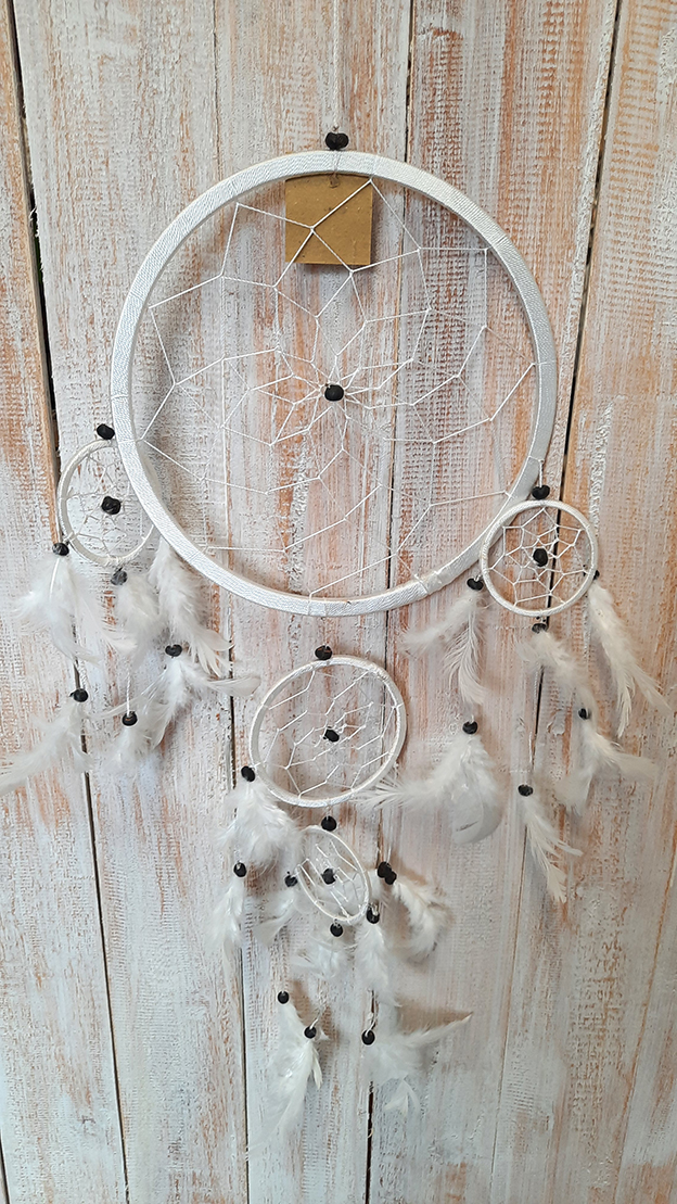 Dromenvanger ±22cm met kleintjes - wit