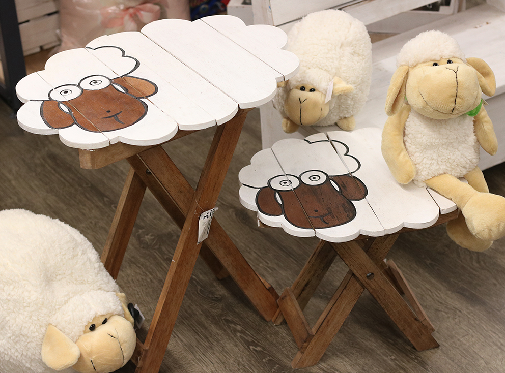 Tafel Shaun the sheep (50cm hoog) - wit/bruin