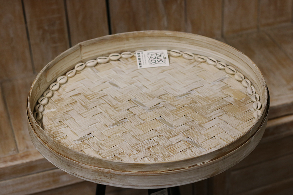Bamboeschaal rond met schelp ±40cm whitewash - Afbeelding 2