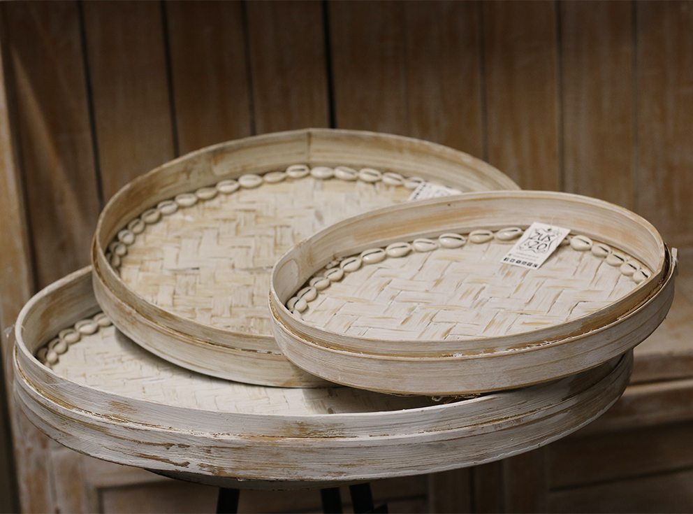 Bamboeschaal rond met schelp ±40cm whitewash - Afbeelding 4
