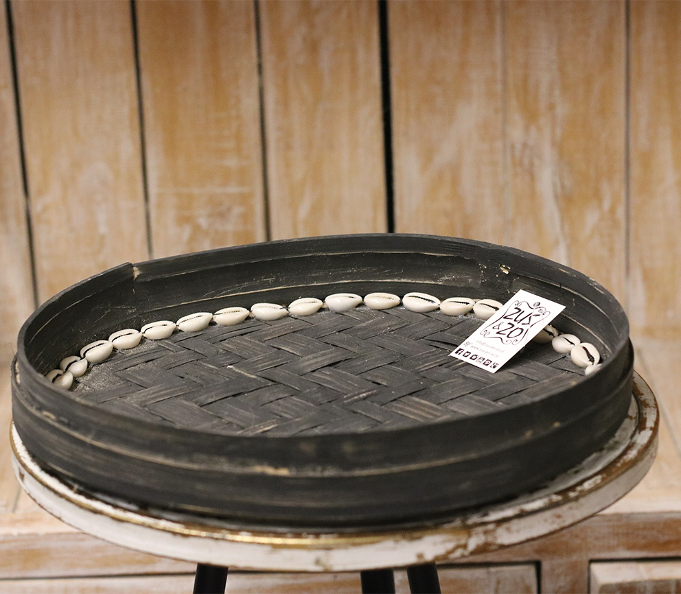 Bamboeschaal rond met schelp ±30cm blackwash