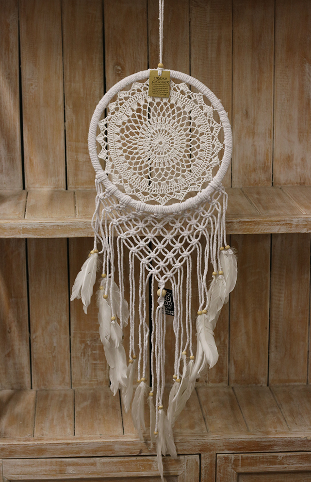 Dromenvanger gehaakt+macramé 27cm wit