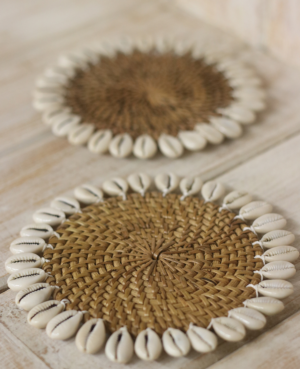 Onderzetter rotan met schelp ‘Colori’ Bruin - Afbeelding 2